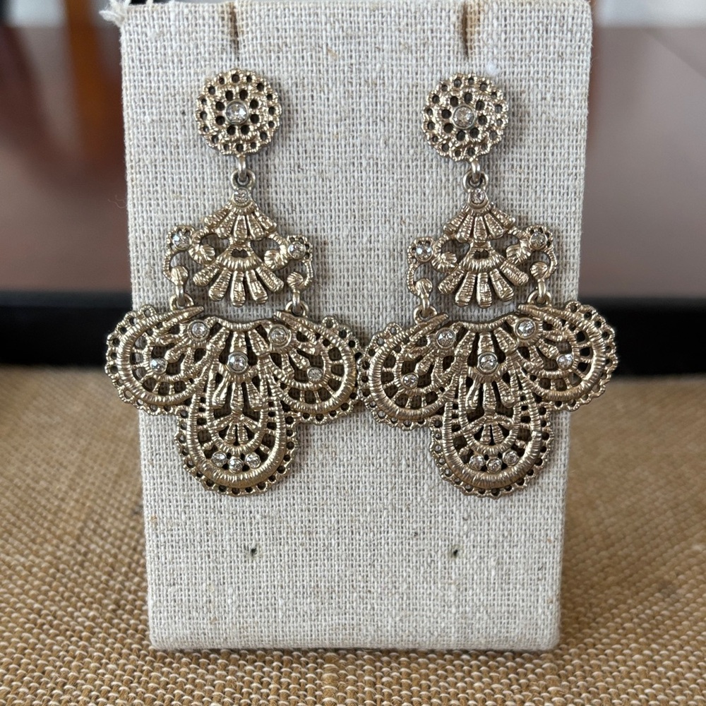 Chloe + Isabel Queens Lace Statement Gold‎ Filigree Earrings